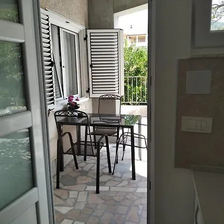 Nespula Apartment Kastela
